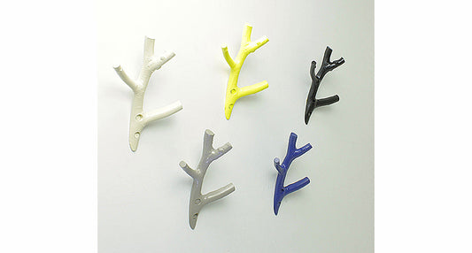 Zuwachs im Interior-Wald: Der „Kleine Ast“ ist da!