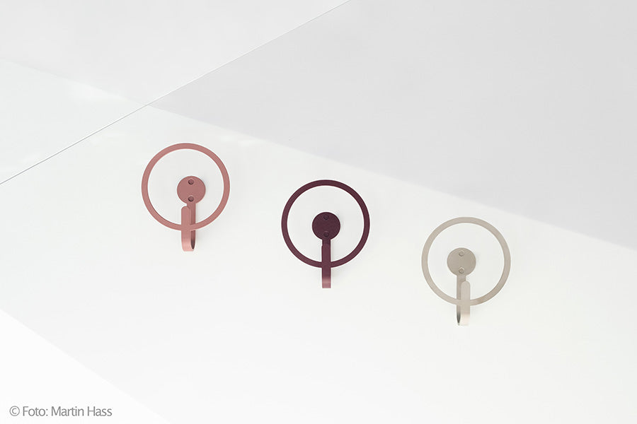 MR. STEED Garderobenhaken von Hadi Teherani RAL 9010 - Reinweiß