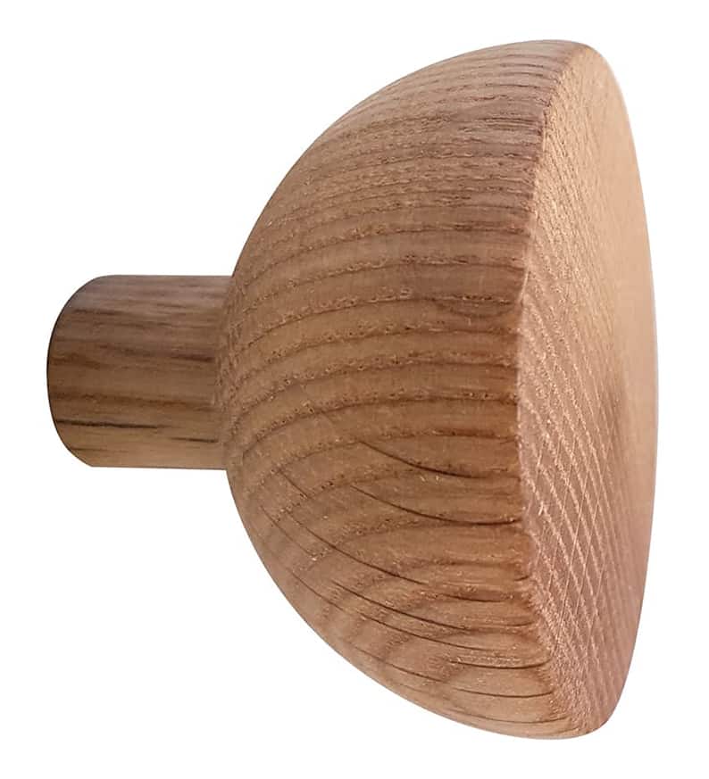 Kleiner Massivholzhaken aus Eiche mit einer halbrunden Kugel, an der Kleidung ohne Ausbeulen aufgehängt werden kann.