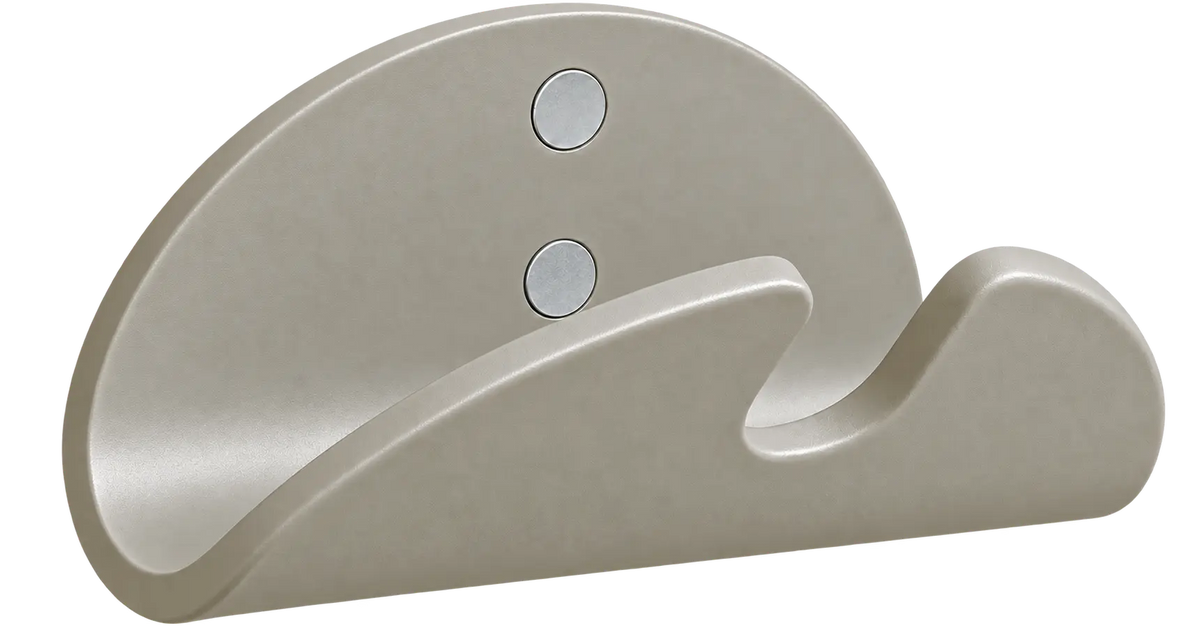 Smartphonehalter mit Aussparung für Ladekabel in Perlmausgrau.