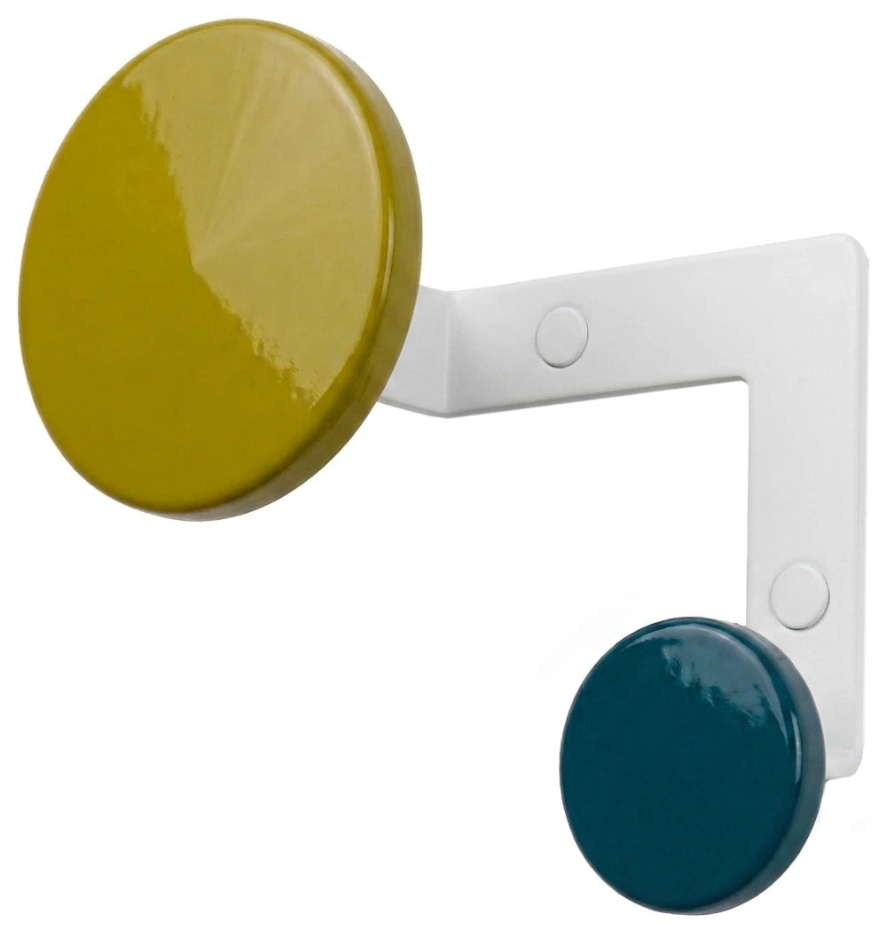 Elegante Planet Design Haken von Kirchhoff & Euwens als moderne Wandgarderobe in minimalistischer Optik, Variante Olivgrün/Blau mit weißem Gestell.
