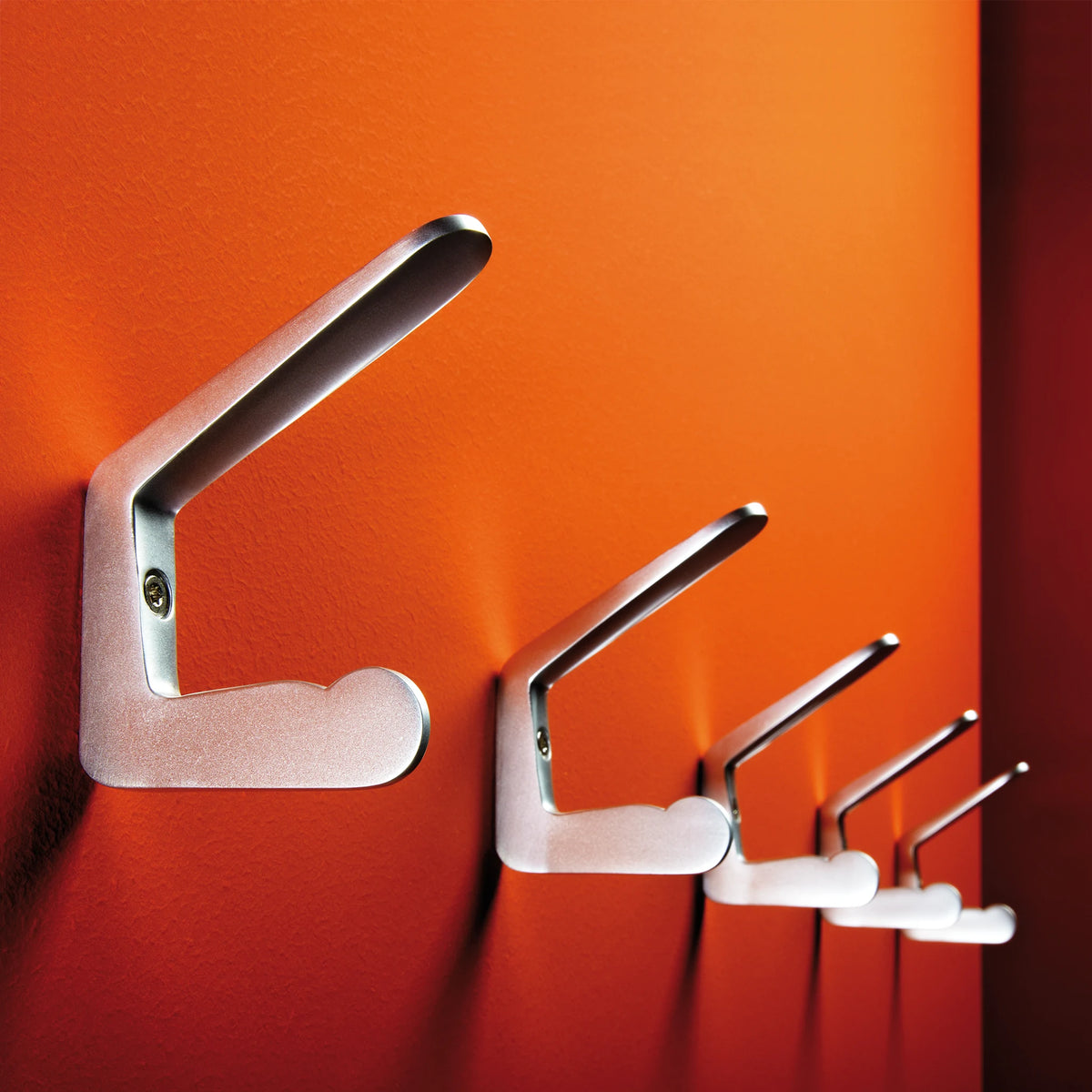 "8er" Hut- und Mantelhaken von Jan Kleihues