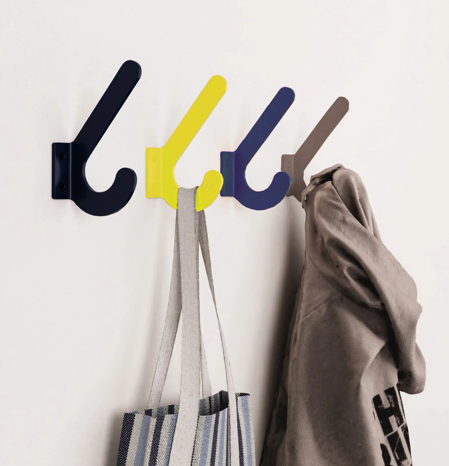 "BEN" Garderobenhaken von Robin Scholz